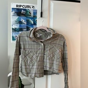 surf brand cropped flannel